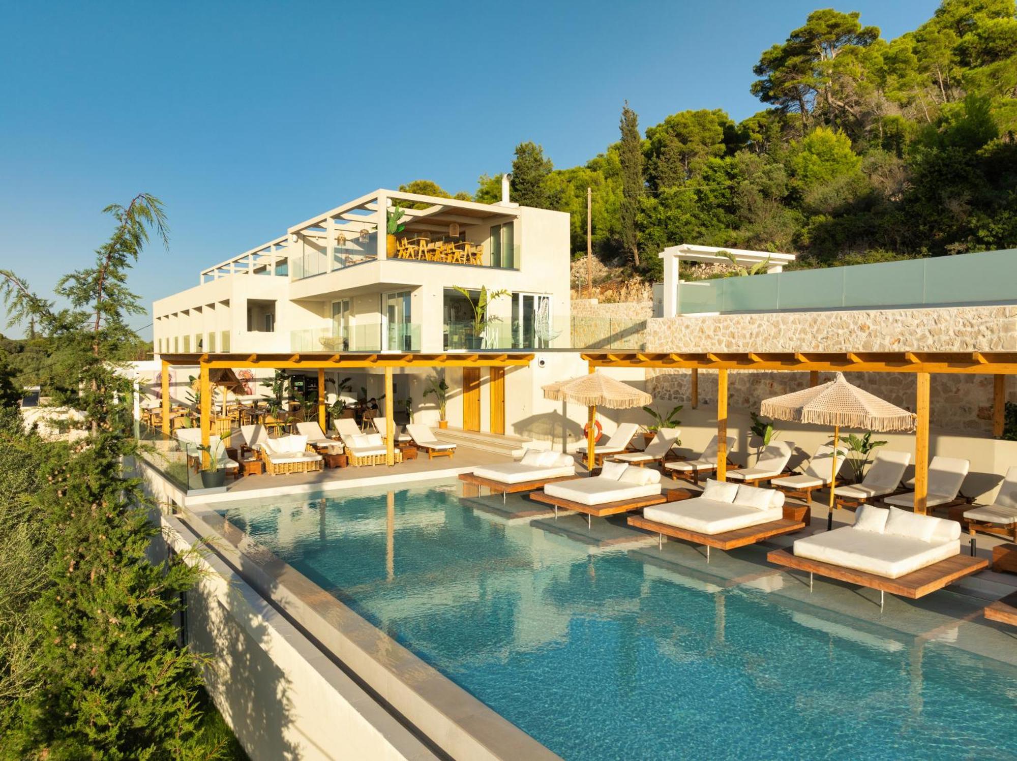 Myzith Luxury Suites Keri Exterior foto