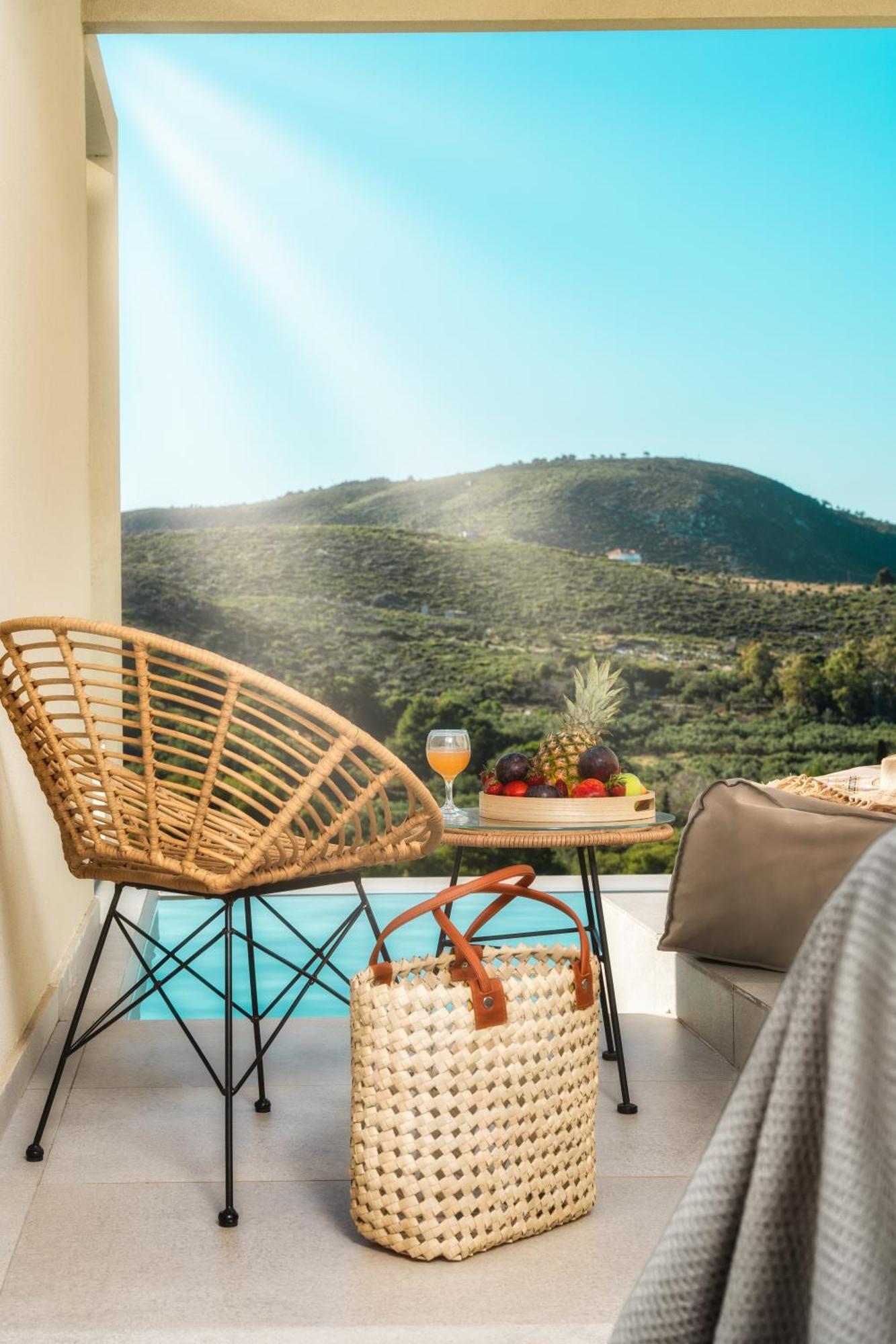 Myzith Luxury Suites Keri Cameră foto
